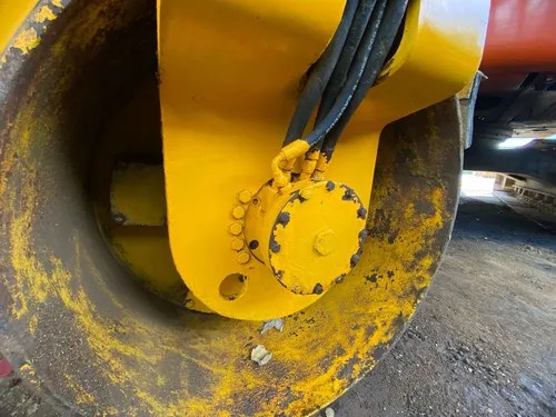 Vibrocompactador Dynapac Cc122 Modelo 2005