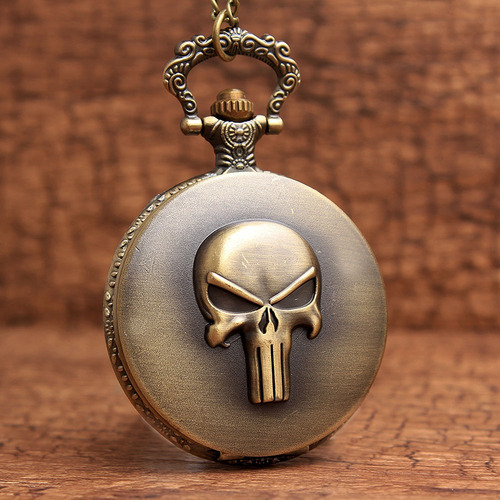 Reloj Collar Coleccionable De The Punisher Marvel