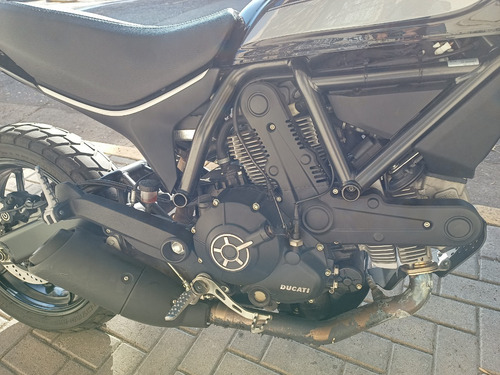 Imagen 7 de 7 de Ducati Scrambler Sixty2 400cc