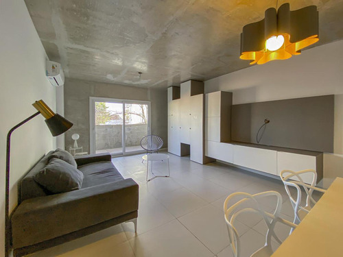 Venta Departamento Loft Divisible En Barrio Lourdes