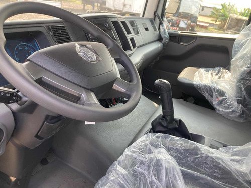Vw 27260 6x4 2025 0km 31280 26260 26280 31330 31320 Traçado