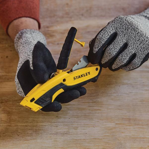 Lápiz capacitivo con hoja metálica retráctil Stanley Sht10479 Trapez