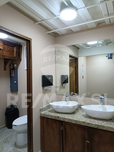 Venta Local - Zakia - Plaza Sabino Planta Baja Y Mezzanine
