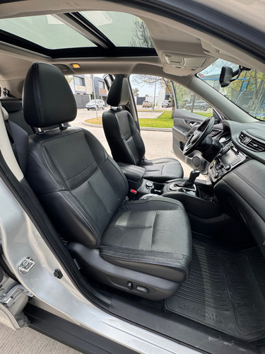 Nissan X-Trail 2.5 Exclusive 3 Row Cvt