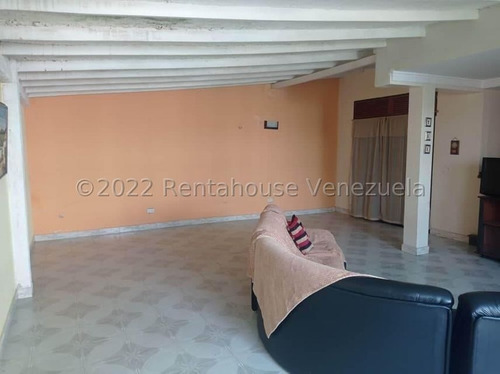 Imagen 20 de 30 de Gustavo Zavala Rentahouse 22-16568