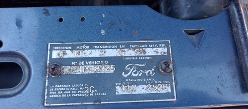 Ford F-100 Xlt
