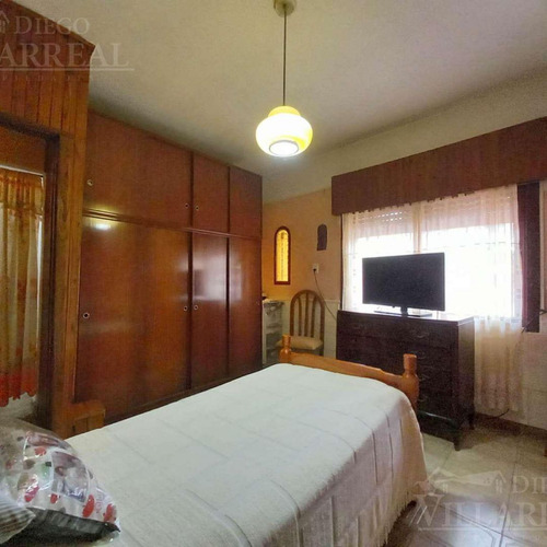 Casa Ituzaingó Norte - Venta - 4 Ambientes