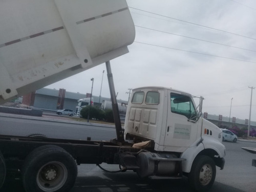 Camion De Volteo 14 M3 Sterling