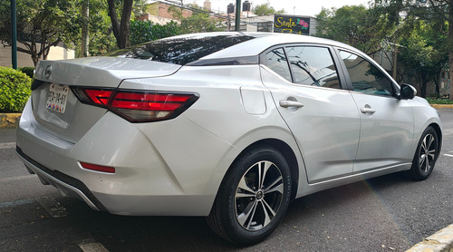 Nissan Sentra 2.0 Advance Mt