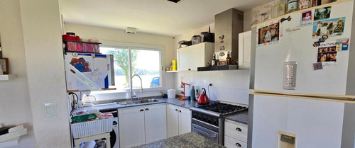 Casa En Venta - 3 Dormitorios 2 Baños - Santa Clara Del Mar