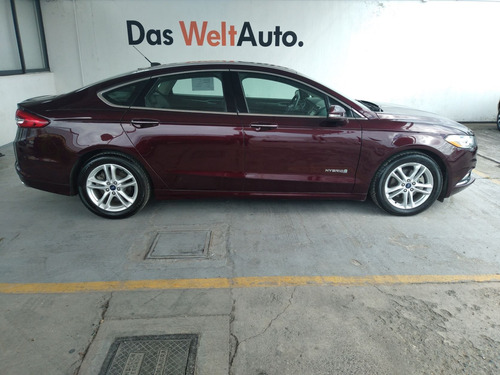 Imagen 11 de 15 de Ford Fusion Se Lux 2.5l Cvt 188hp 4cil Aa Ee Vp Qc Ba A 2018