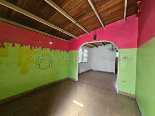 Milagros Inmuebles Casa Venta Cabudare Lara Villa Tabure Economica Residencial Economico Código Inmobiliaria Rent-a-house 25-5916