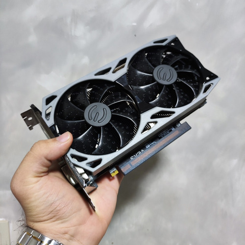 Placa De Vídeo Nvidia Gtx1660 6gb Sc Ultra Evga