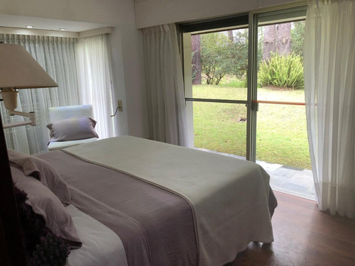 Venta Importante Casa En Zona Lugano Punta Del Este