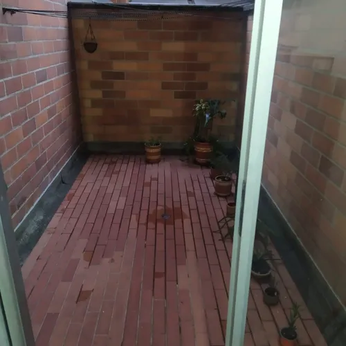 Vendo Apartamento Parta Baja De La Loma De Los Bernal