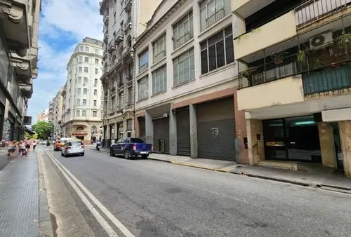 Venta Oficina Comercial En Caba De Tres Plantas