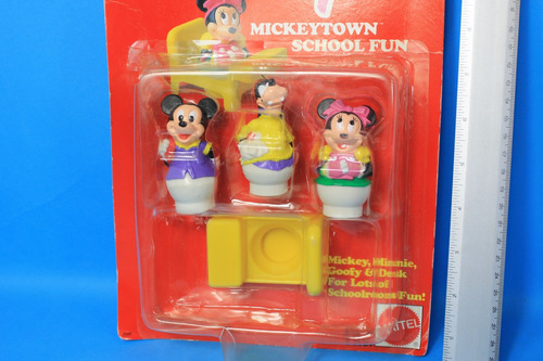 Mickey Mouse Minnie Goofy Mickeytown School Fun Mattel (Usado)