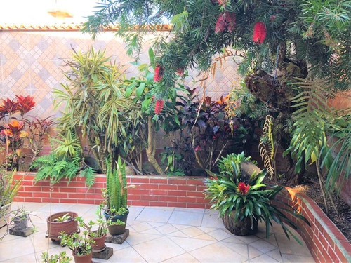 Townhouse Urb. El Retiro San Antonio De Los Altos