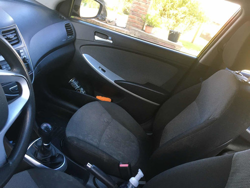 Hyundai Accent 1.4 Gl Hatch Sedan