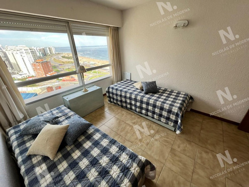 Imagen 25 de 26 de Peninsula 3d, 3 Baños, Balcon Cuenta Con Una Excelente Vista A Playa Mansa Y Brava. Consulte!!!!!! - Punta Del Este Peninsula