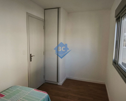 Apartamento De 2 Dorm. Y 1 Baño