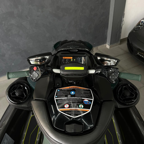 Jet Ski Seadoo Apex 300