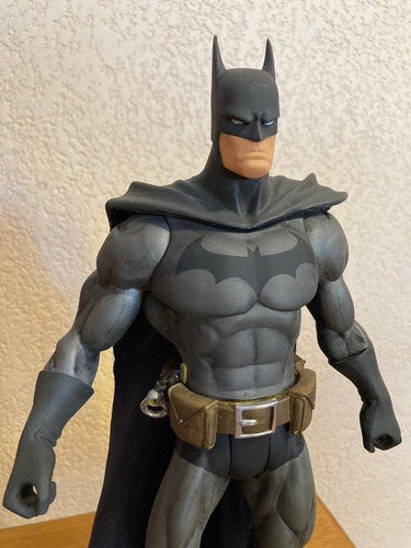 Batman Dc Comics Mattel 13 Pulgadas Custom (Usado)