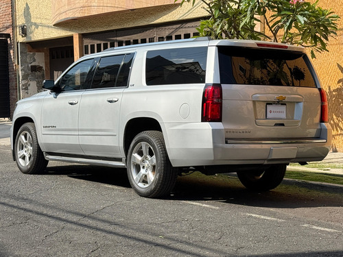 Chevrolet Suburban 5.3 Ltz V8 4wd 2da Cubo At