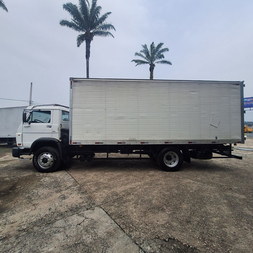 Vw 13190 Ano 2014 Equipado Com Bau