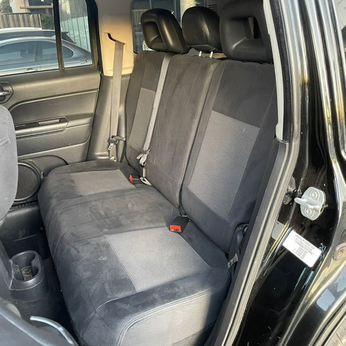 Imagen 15 de 17 de Jeep Patriot 2.4 Sport 4x4 170cv Atx