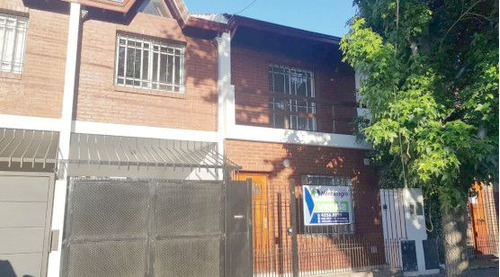 Casa En Venta En Quilmes
