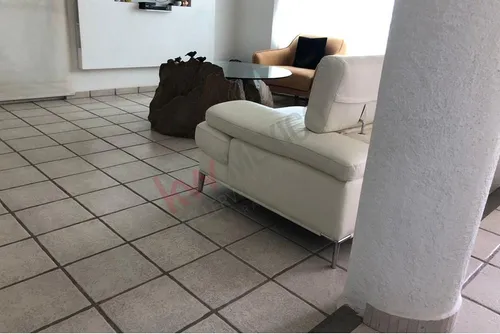 Se Vende Residencia En Lomas De Cocoyoc, Morelos