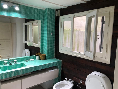 Venta Departamento, Ph En Bajo De San Isidro Con Cochera Y Pileta.
