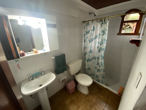 Imagen 9 de 15 de Duplex En Ph Pioneros Km5, Jardín Propio 2 Dormitorios