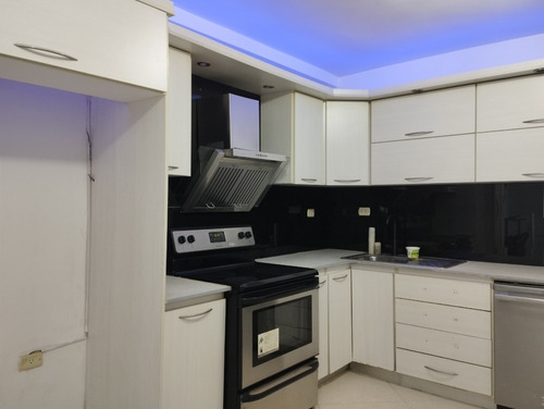 Imagen 7 de 17 de Se Ofrece En Venta Apartamento En Florida Country