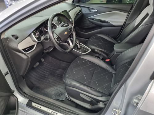 Chevrolet Onix 1.0 TURBO FLEX PLUS PREMIER AUTOMÁTICO