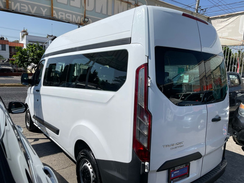 Ford Transit 2.2 Pasajeros Larga Custom Mt