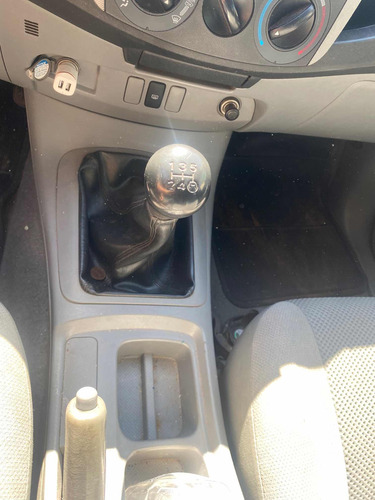 Toyota Hilux 3.0 Srv Cab. Dupla 4x2 4p