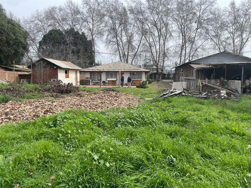 Casa + Local Arrendado En Av. Principal De Isla De Maipo