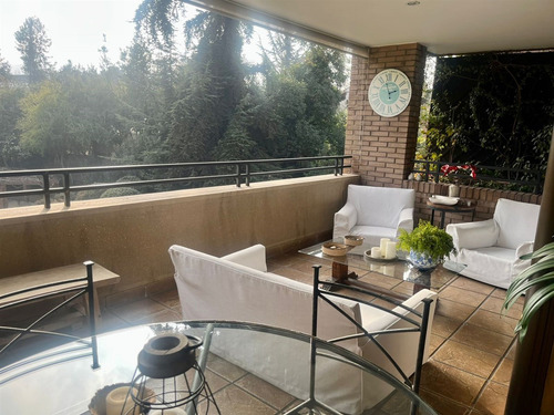 Departamento En Venta De 3 Dorm. En Lo Barnechea
