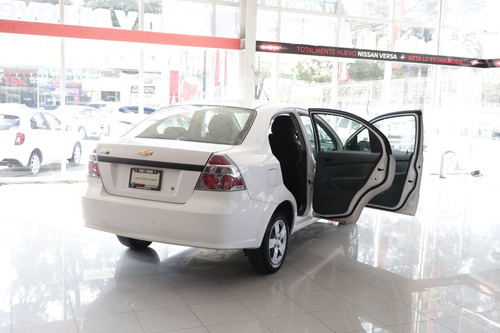 Imagen 9 de 15 de Chevrolet Aveo 2018 1.6 Ls Mt