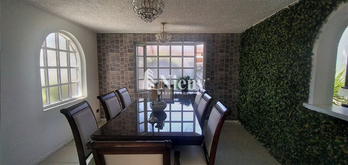 Casa En Venta De 4 Dorm. En Quilpué