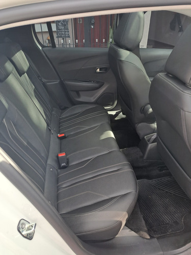 Peugeot 208 1.6 Feline Tiptronic