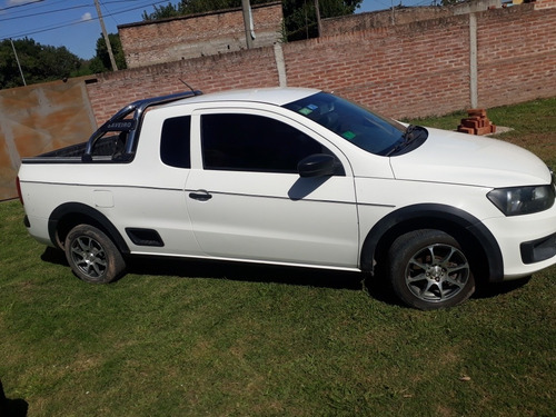 Volkswagen Saveiro 1.6 Gp Cs 101cv Safety 2014