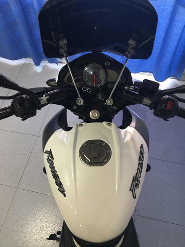 Bajaj Rouser Ns200 Fi Abs