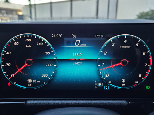 Mercedes-Benz Clase GLA 1.6 Gla250 Amg-line 224 cv
