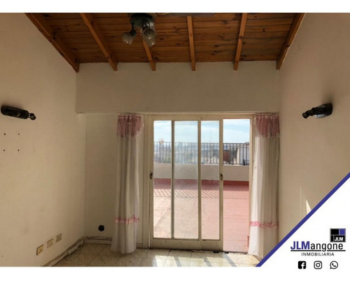 Imagen 2 de 10 de Departamento Penthouse 4 Ambientes