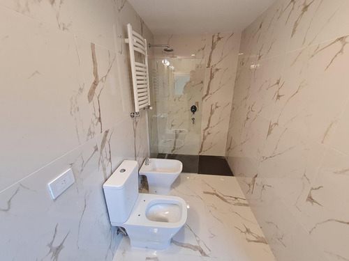 Imagen 20 de 30 de Departamento 3 Ambientes Con Cochera En City Bell Calle Cantilo - Dacal Bienes Raices