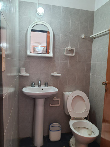 Venta Casa + 3 Dptos. En Villa Cura Brochero A Pocas Cuadras Del Rio-k131cb
