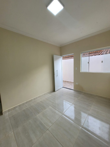 Imagem 9 de 16 de Casa Nova Com Piscina Na Praia De Mongaguá! Ref.: 10032 E